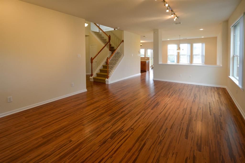 2822 Richland Spring Lane, Sugar Land, Texas image 11