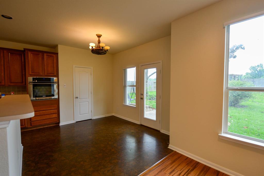 2822 Richland Spring Lane, Sugar Land, Texas image 6