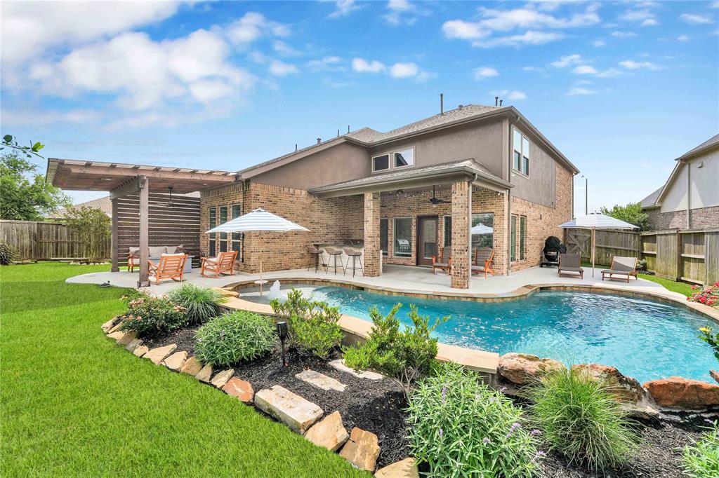 2507 Lilac Point Lane, Brookshire, Texas image 7