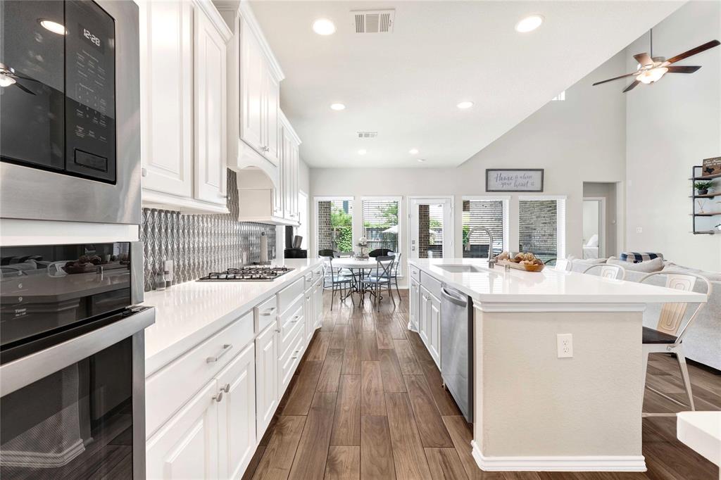 2507 Lilac Point Lane, Brookshire, Texas image 32
