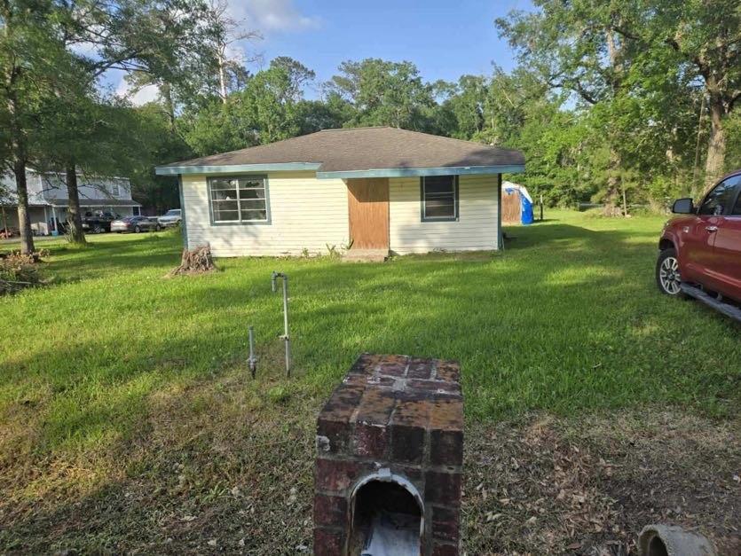 120 Lawrence Lane, Vidor, Texas image 2