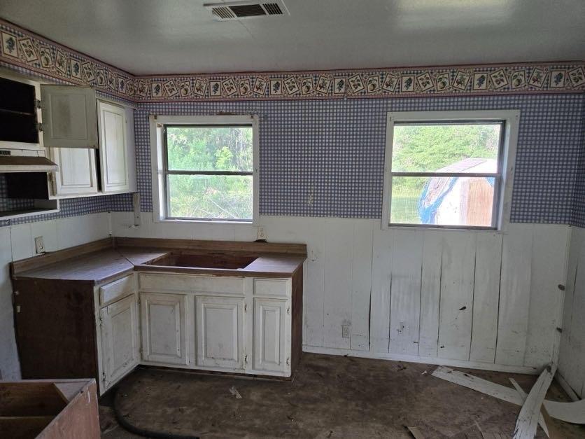 120 Lawrence Lane, Vidor, Texas image 3