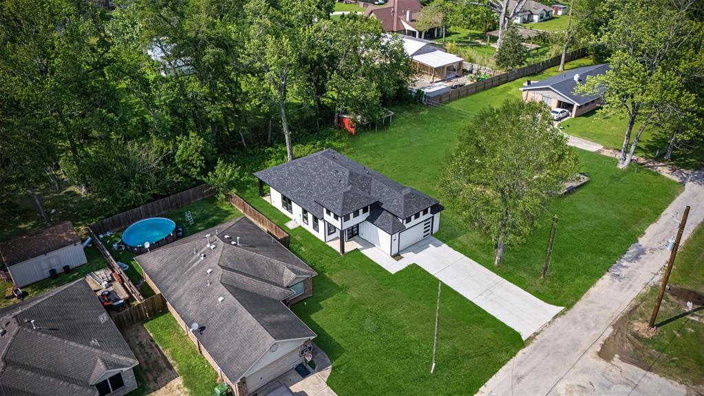 316 E Oakdale Street, Dayton, Texas image 25