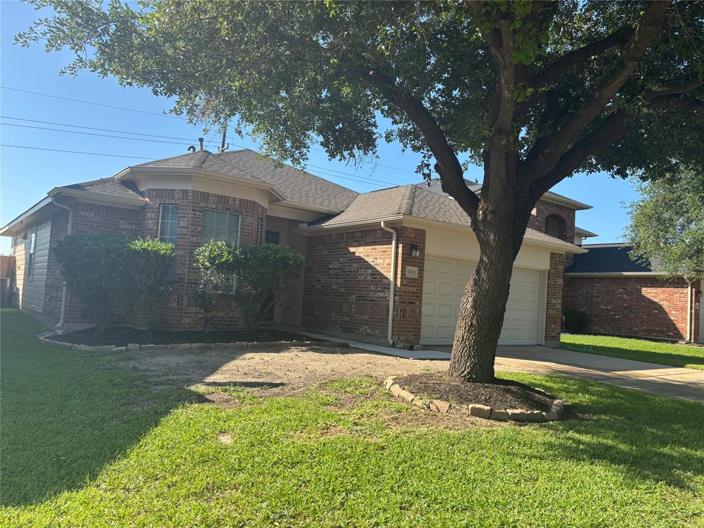 7415 Bering Landing Drive, Cypress, Texas image 6