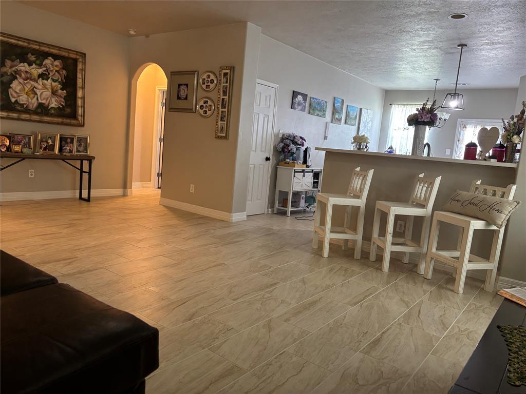 7415 Bering Landing Drive, Cypress, Texas image 7