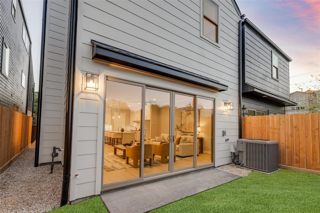 612 W Clay Street, Houston, Texas image 40