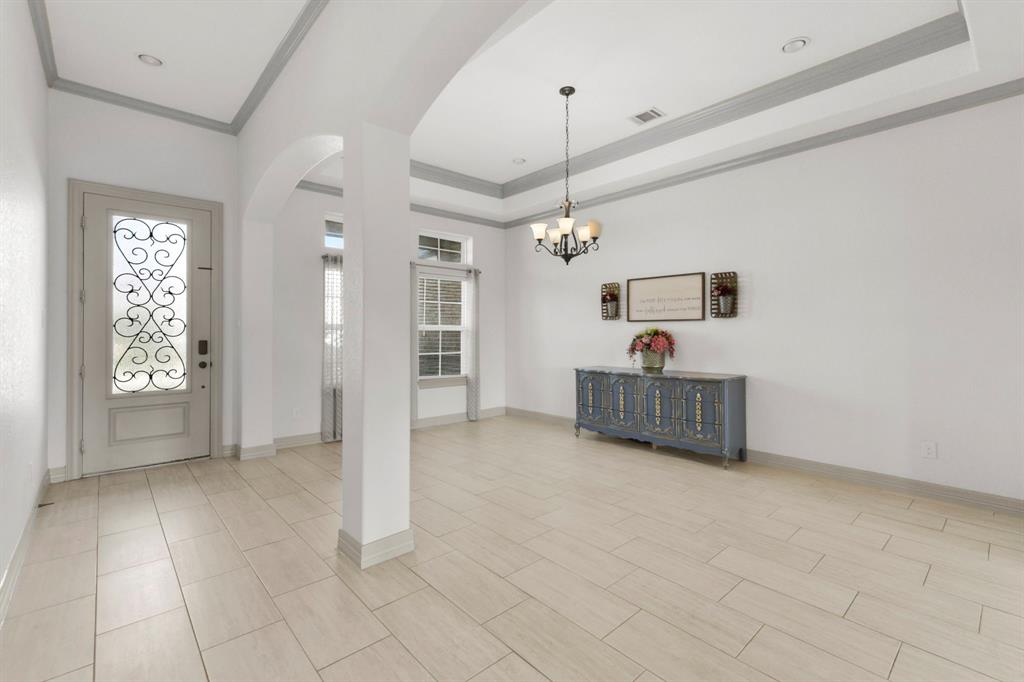 202 Rio Grande Drive, Baytown, Texas image 5