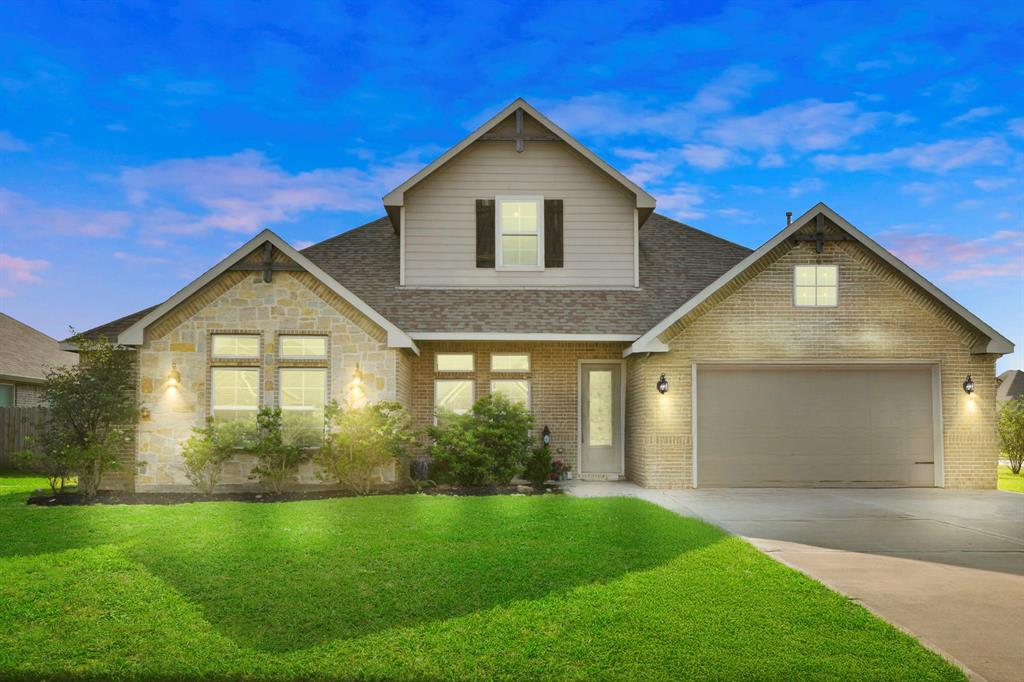 202 Rio Grande Drive, Baytown, Texas image 2