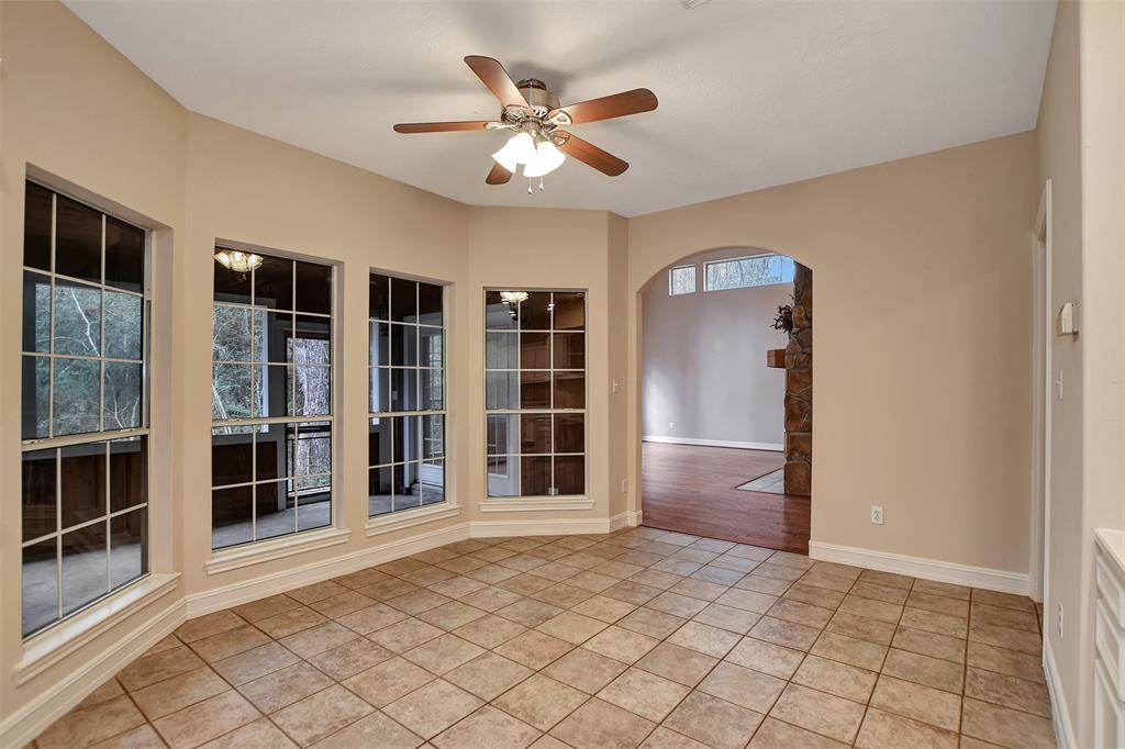 28011 Walnut Creek Court, Magnolia, Texas image 9