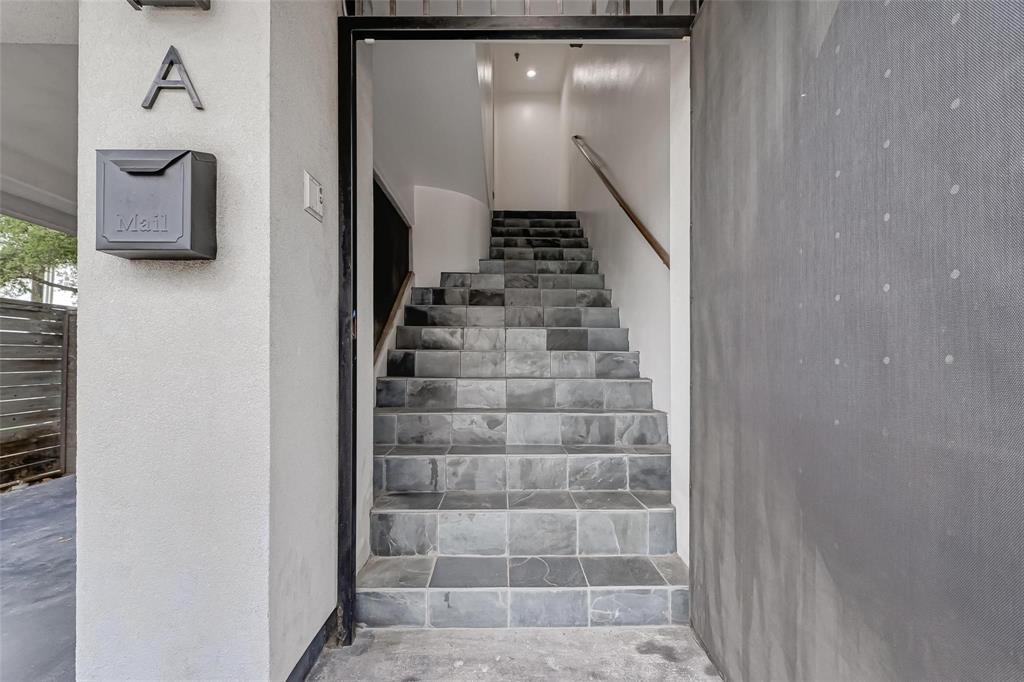 2301 Camden Drive A