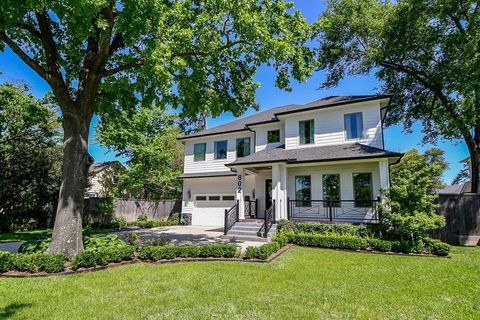 802 W 30th Street Houston TX 77018