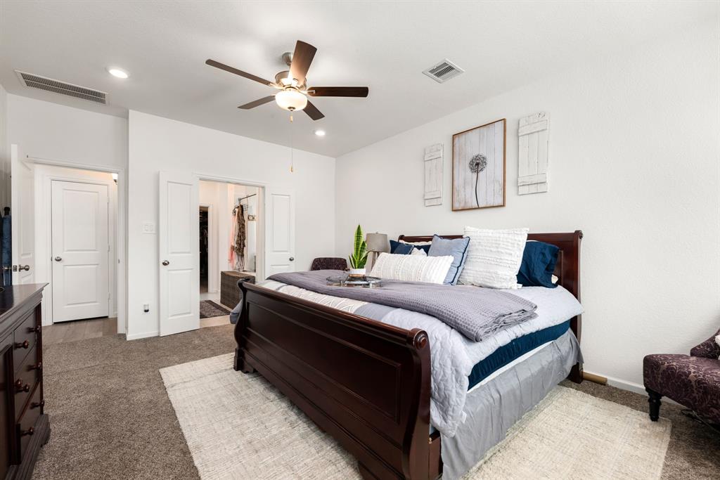 18204 Saffron Sun Street, Conroe, Texas image 16