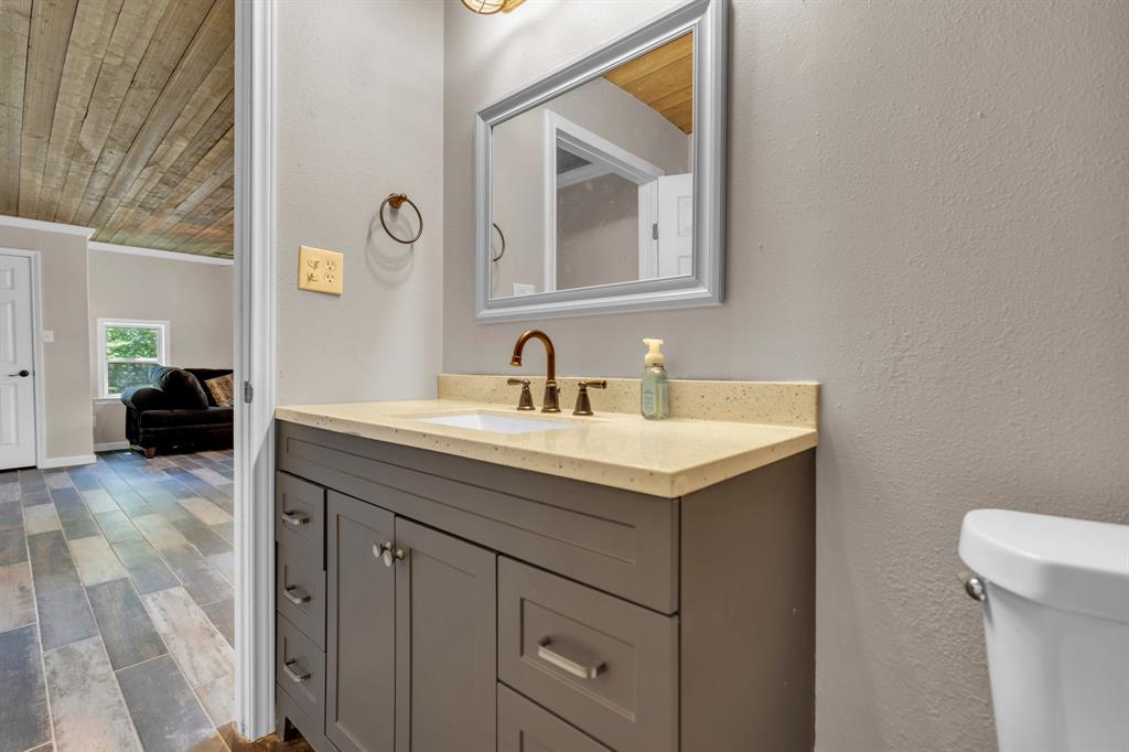 9122 Grand Lake Estates Drive, Montgomery, Texas image 31