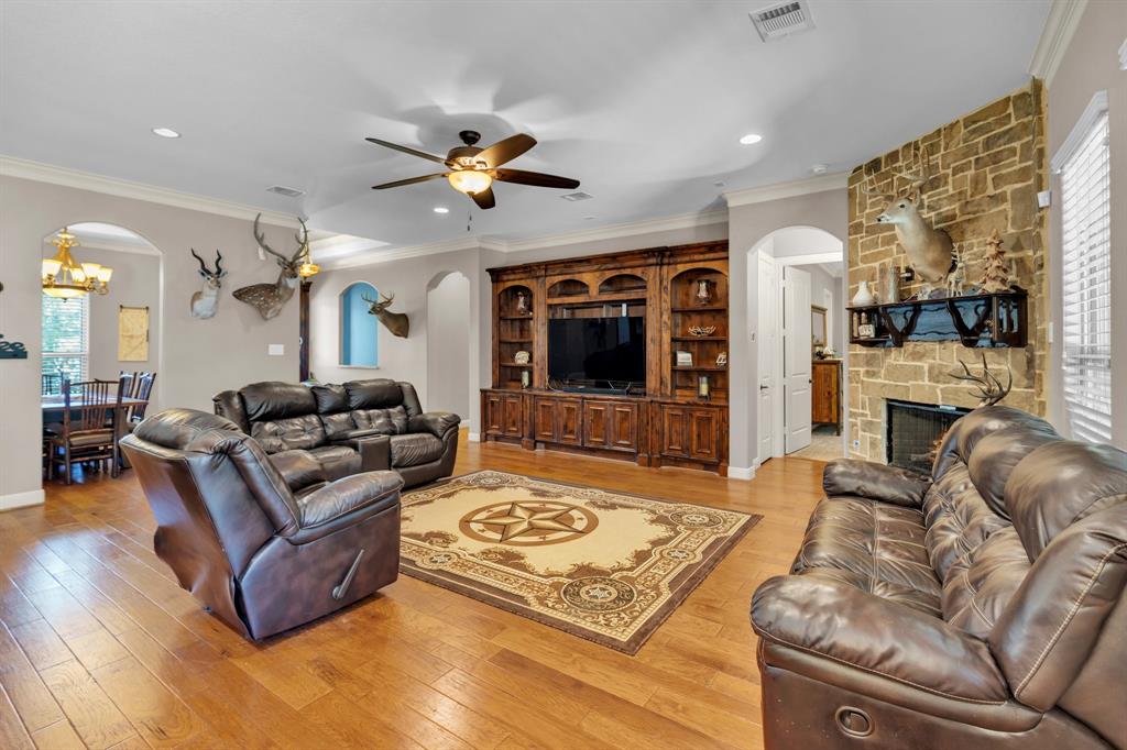 9122 Grand Lake Estates Drive, Montgomery, Texas image 9
