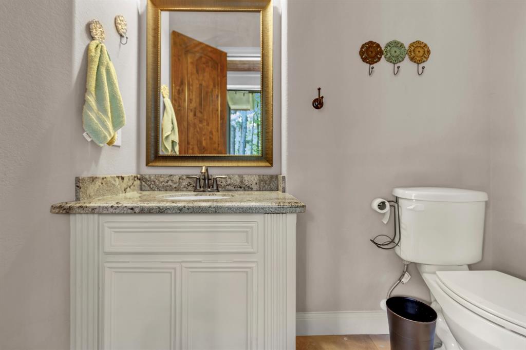 9122 Grand Lake Estates Drive, Montgomery, Texas image 26