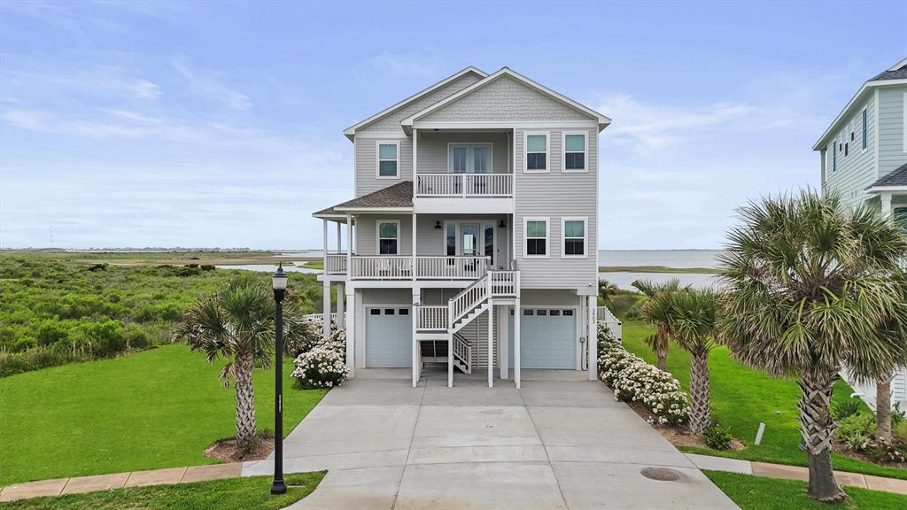 3903 Evening Primrose Drive
