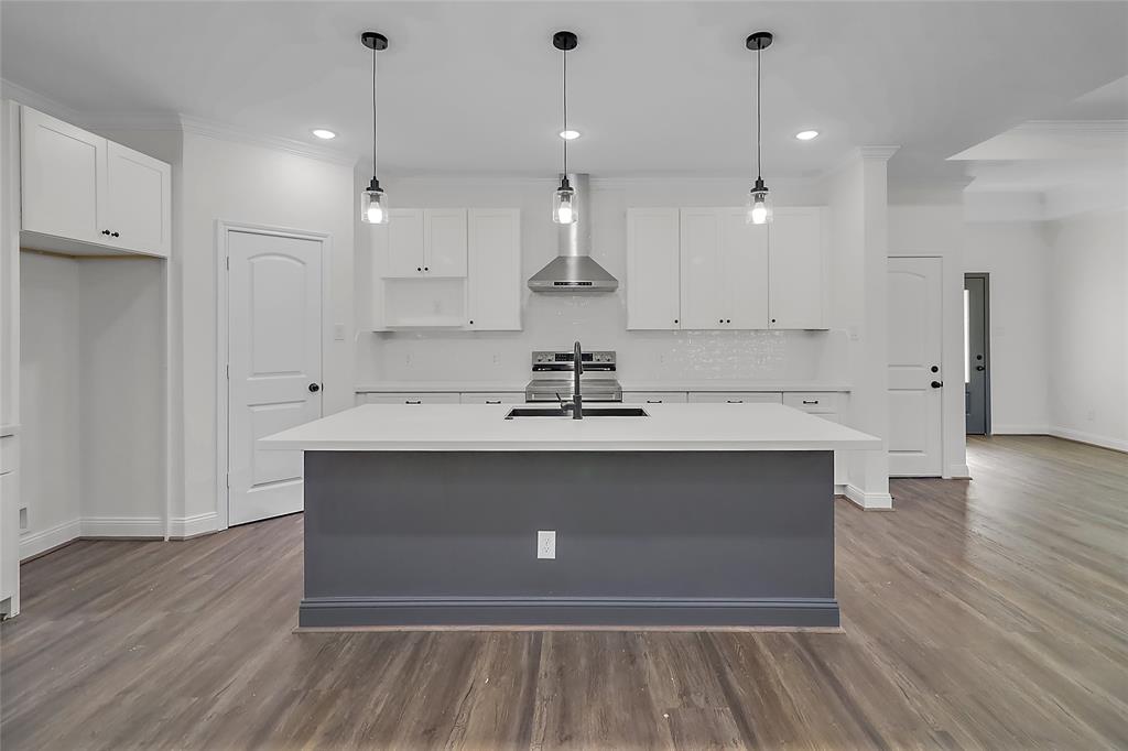 2114 Papoose Trail, Crosby, Texas image 6