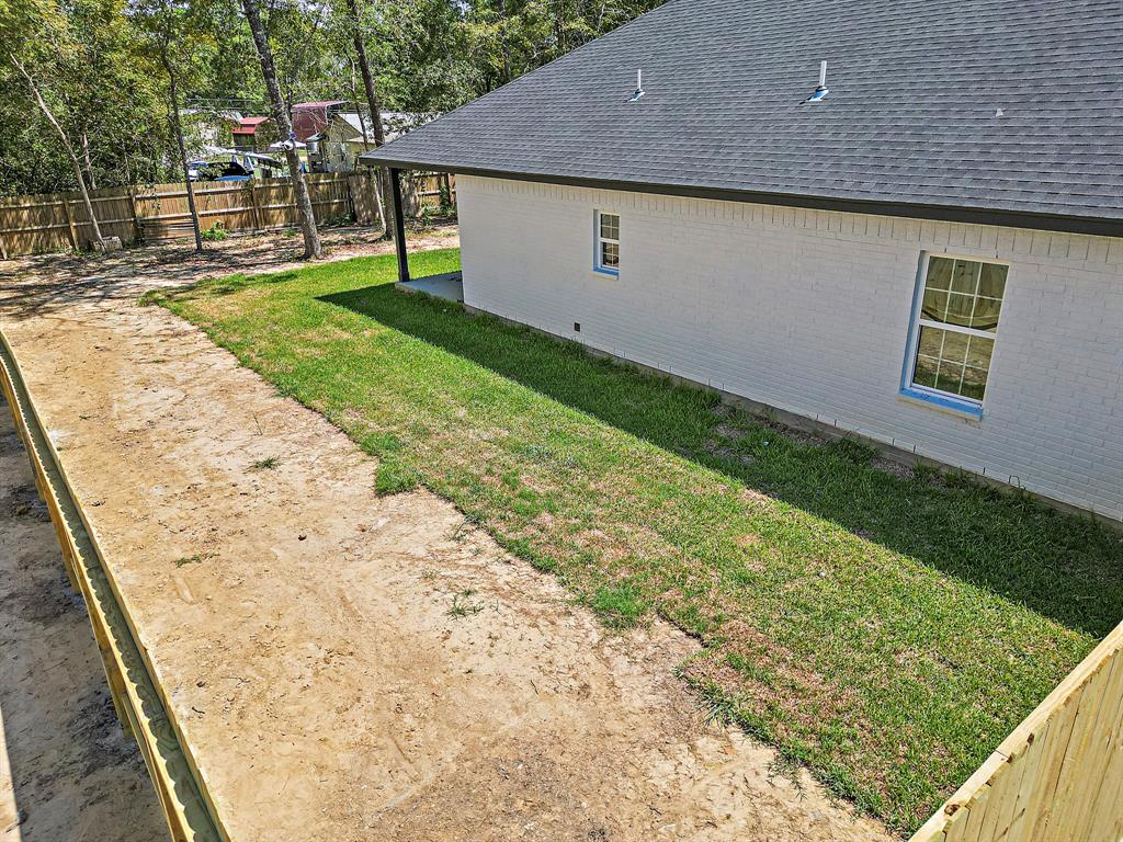 2114 Papoose Trail, Crosby, Texas image 38