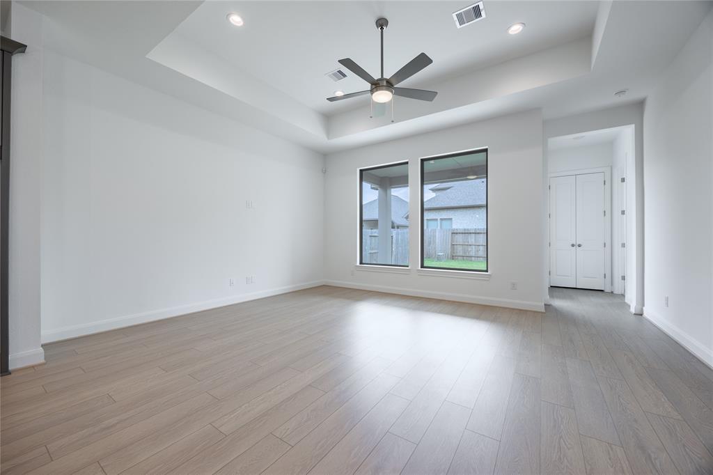 825 Coronado Terrace Lane
