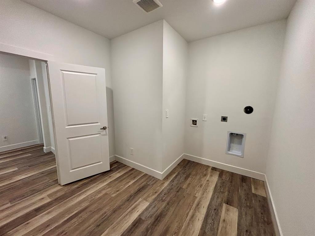 6014 Hazel Place Drive, Conroe, Texas image 24