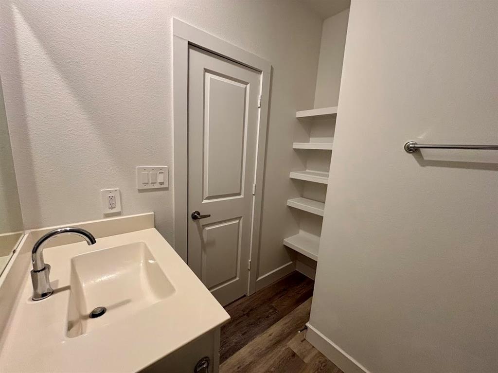 6014 Hazel Place Drive, Conroe, Texas image 31