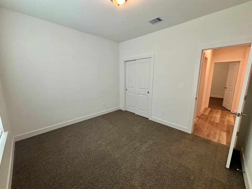 6014 Hazel Place Drive, Conroe, Texas image 27