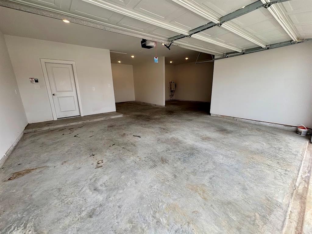 6014 Hazel Place Drive, Conroe, Texas image 36