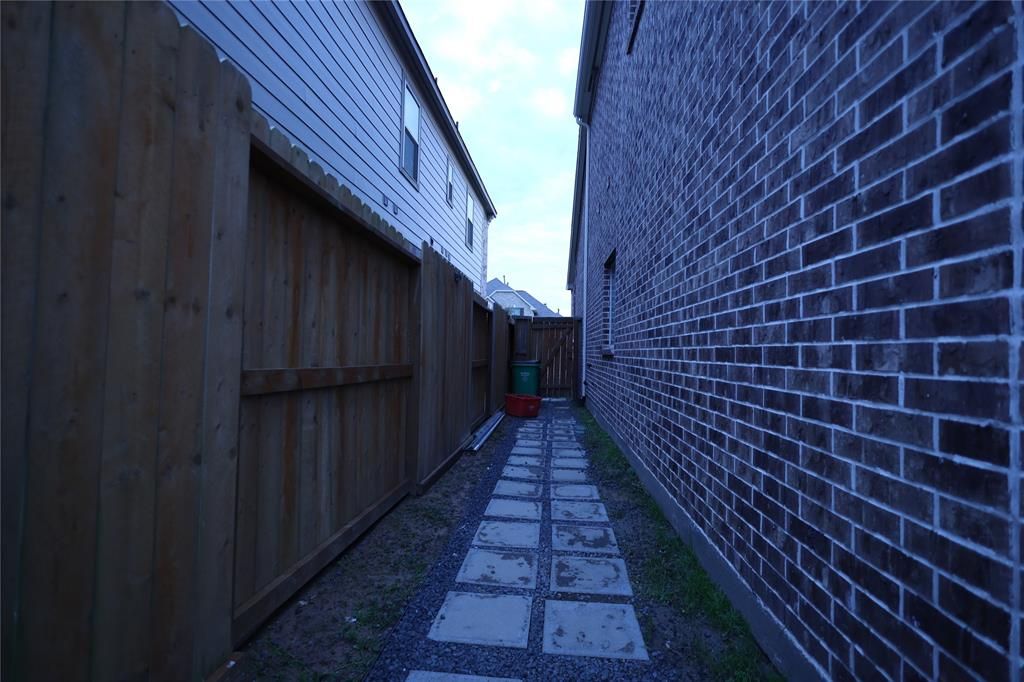 listing image 43