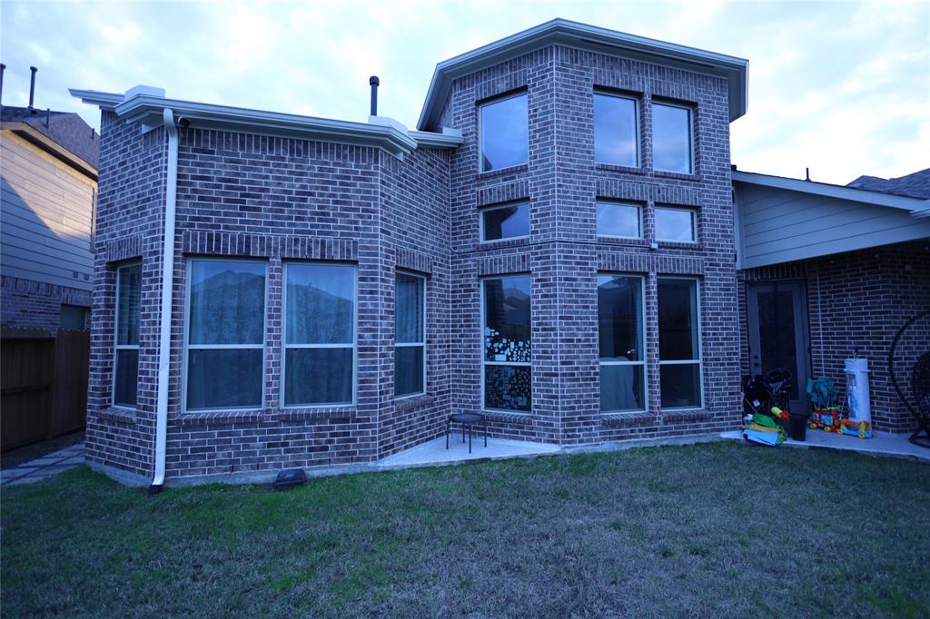 2207 Windmill Palm Drive, Brookshire, Texas image 40