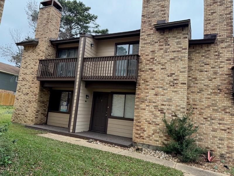 2521 Crosstimbers Street #D1, Huntsville, Texas image 1