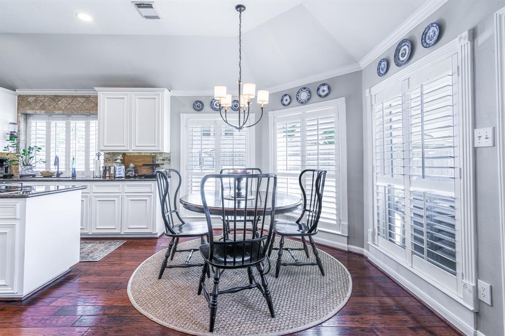 2120 Barrington Pointe Drive, League City, Texas image 21