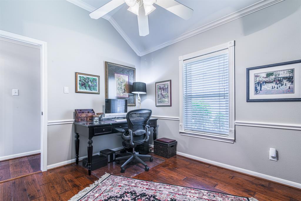2120 Barrington Pointe Drive, League City, Texas image 32