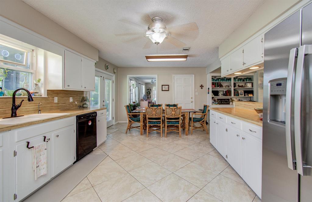 12211 3rd Street, Santa Fe, Texas image 28