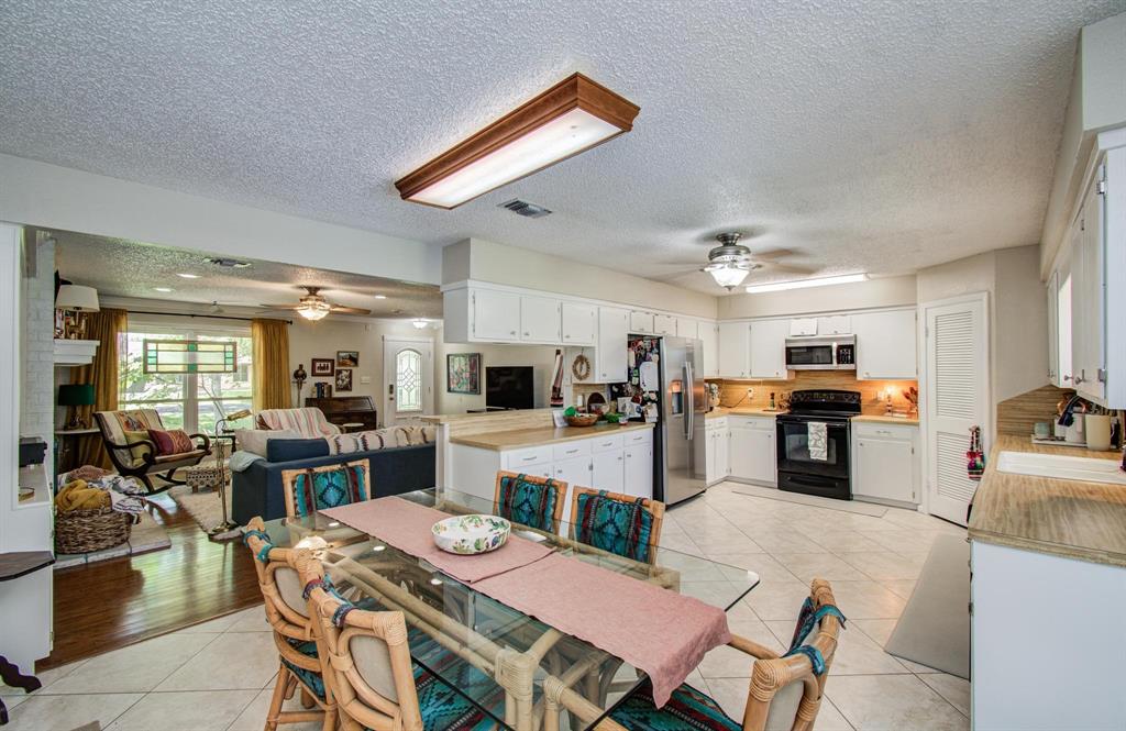 12211 3rd Street, Santa Fe, Texas image 26