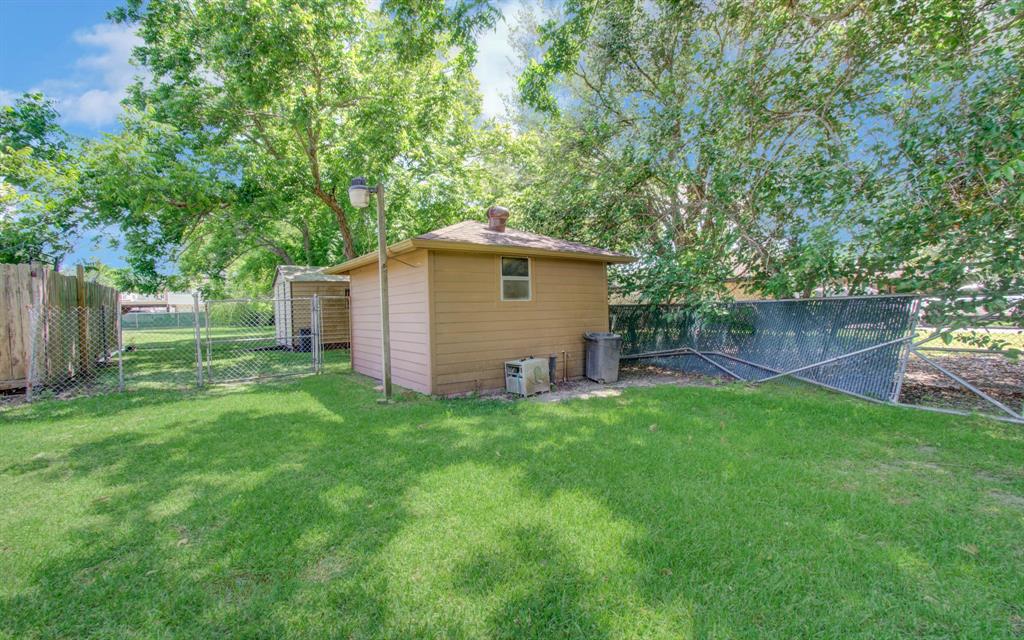 12211 3rd Street, Santa Fe, Texas image 40