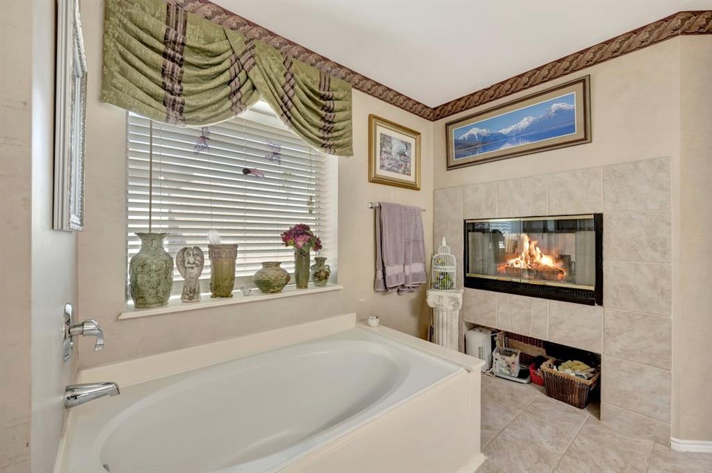 4851 Timber Path Drive, Humble, Texas image 18