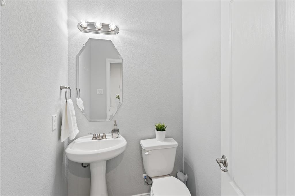 14227 Angelina Drive, Baytown, Texas image 14