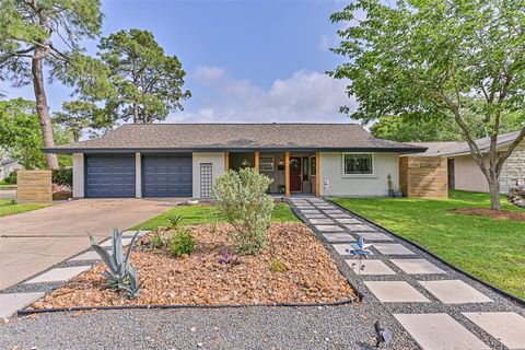 1903 Redway Lane Houston TX 77062