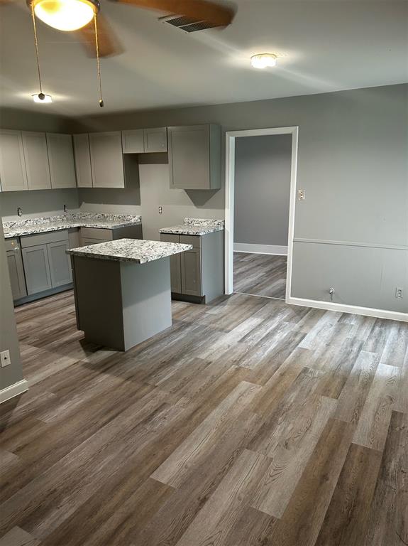 10859 Fairland Drive, Houston, Texas image 2