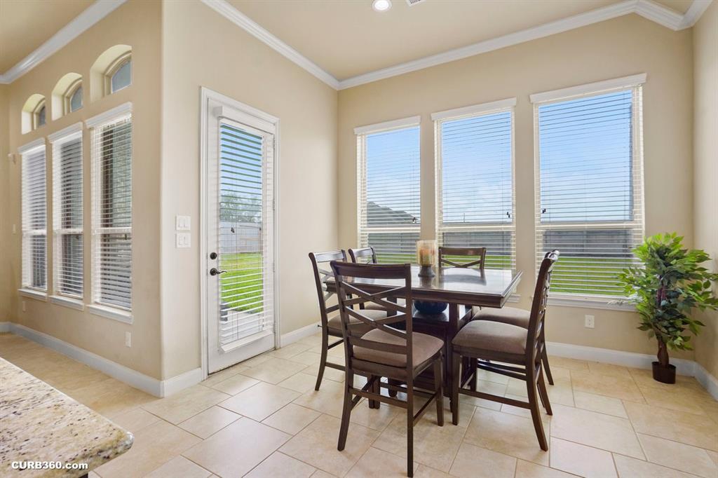 1522 Richland Hollow Lane, Friendswood, Texas image 24