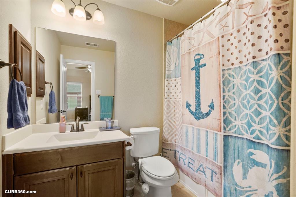 1522 Richland Hollow Lane, Friendswood, Texas image 33