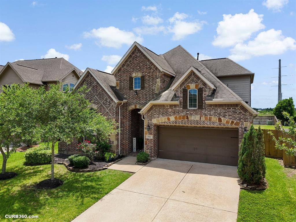 1522 Richland Hollow Lane, Friendswood, Texas image 1