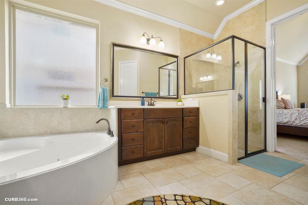 1522 Richland Hollow Lane, Friendswood, Texas image 29