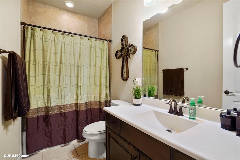 1522 Richland Hollow Lane, Friendswood, Texas image 35
