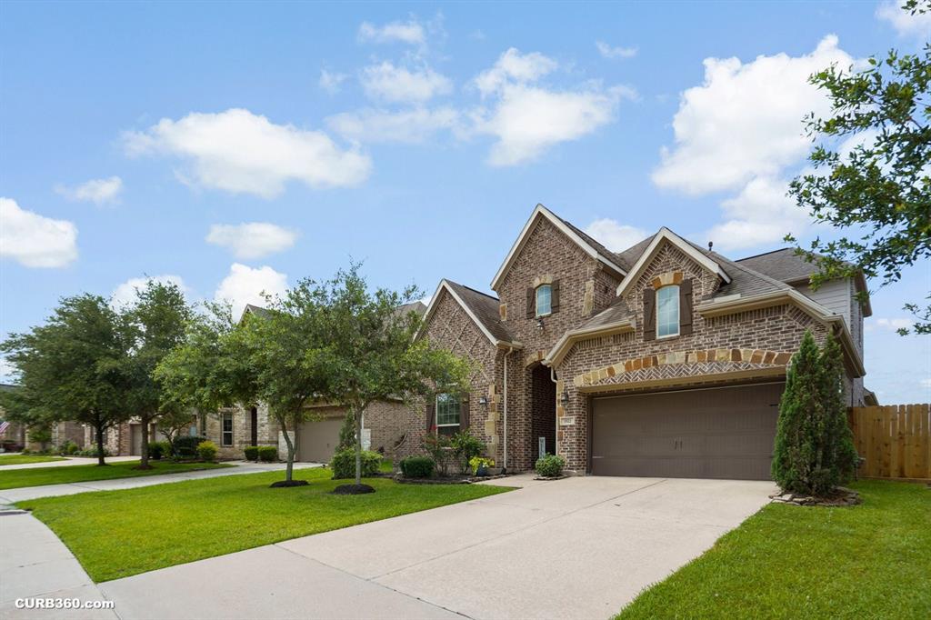 1522 Richland Hollow Lane, Friendswood, Texas image 3