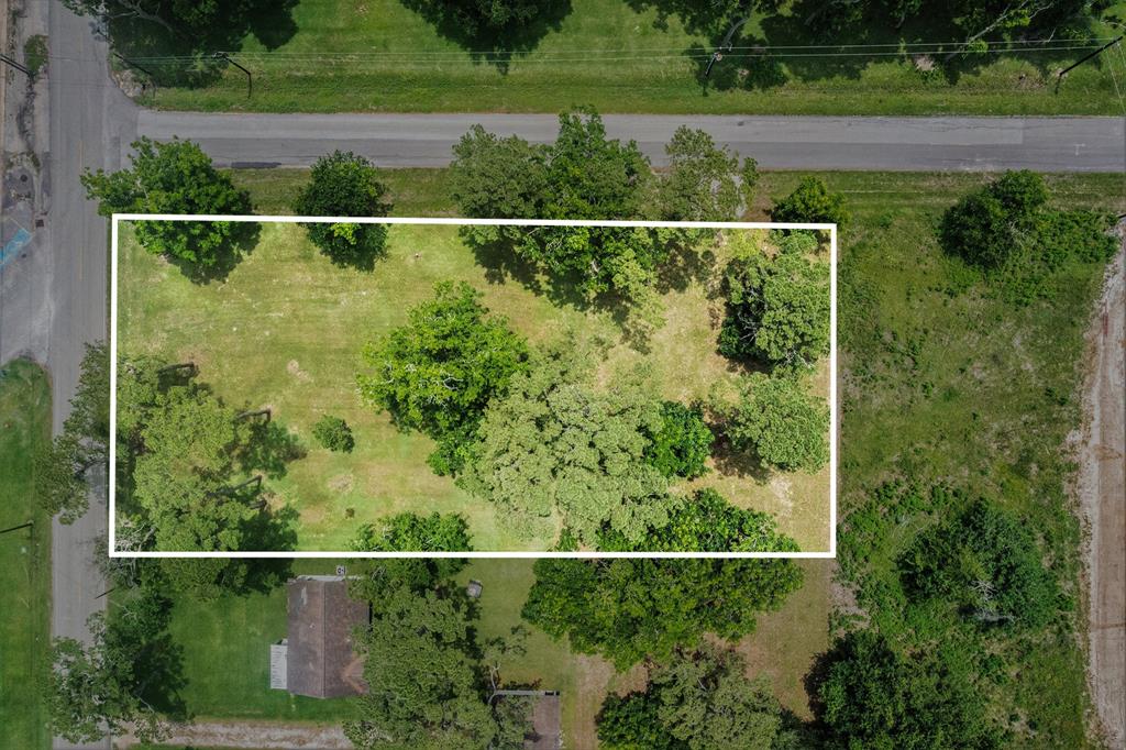 268 Davis Bend Road, Alvin, Texas image 4
