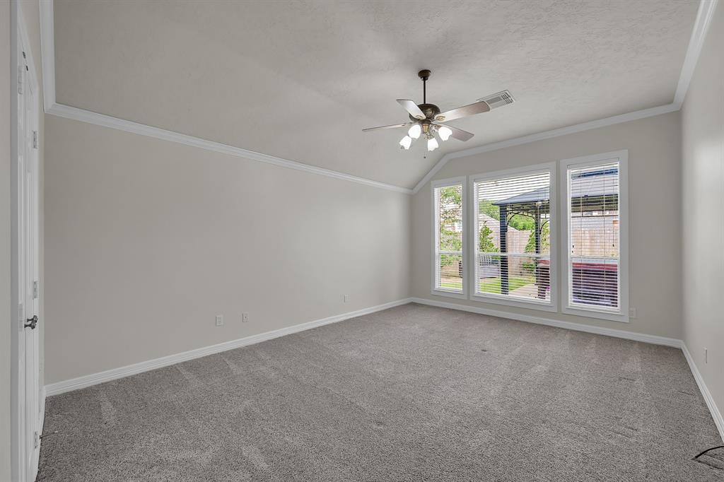 5714 Logan Park Drive, Spring, Texas image 21