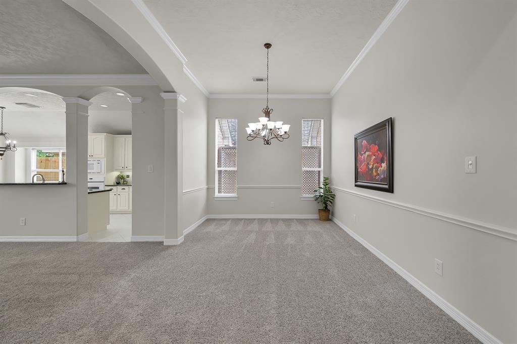 5714 Logan Park Drive, Spring, Texas image 7