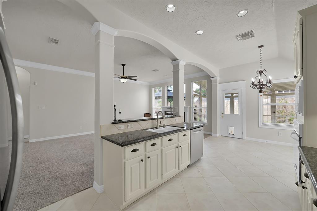 5714 Logan Park Drive, Spring, Texas image 16