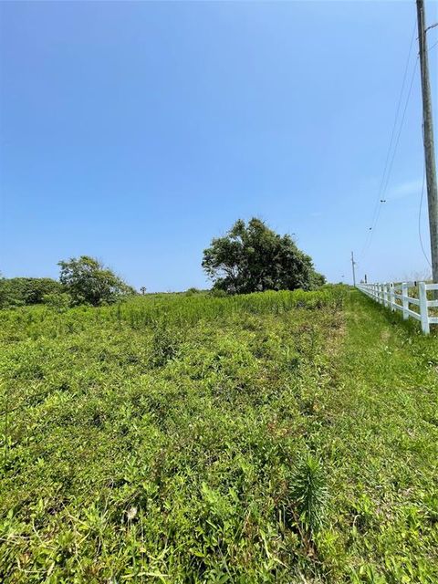 Vacant Land For Sale - 672 Hwy 87<br/> Galveston County, Gilchrist, TX 77617
